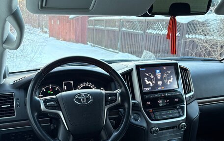 Toyota Land Cruiser 200, 2015 год, 5 150 000 рублей, 8 фотография