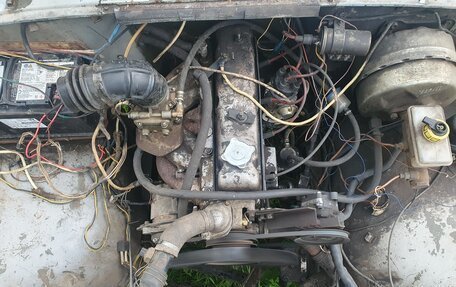 ЛуАЗ 3151, 1992 год, 335 000 рублей, 13 фотография