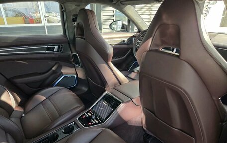 Porsche Panamera II рестайлинг, 2018 год, 8 190 000 рублей, 11 фотография