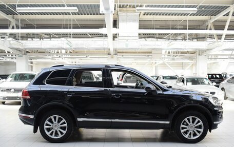 Volkswagen Touareg III, 2015 год, 2 750 000 рублей, 8 фотография