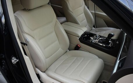 Volkswagen Touareg III, 2015 год, 2 750 000 рублей, 23 фотография