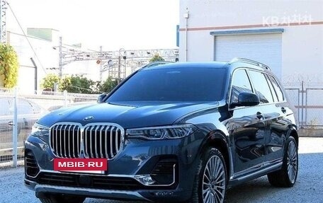 BMW X7, 2022 год, 9 419 000 рублей, 2 фотография