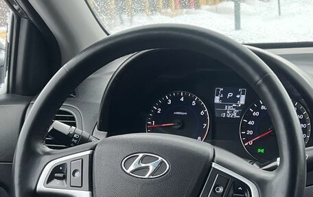 Hyundai Solaris II рестайлинг, 2015 год, 1 250 000 рублей, 14 фотография