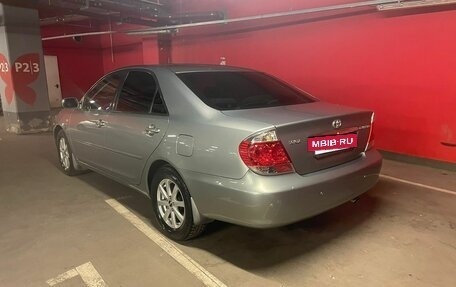 Toyota Camry V40, 2005 год, 795 000 рублей, 3 фотография