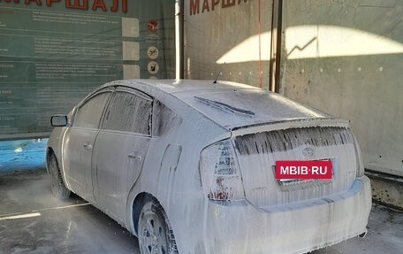 Toyota Prius, 2008 год, 630 000 рублей, 3 фотография