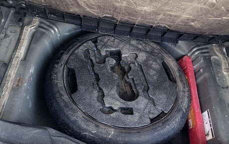 Toyota Ractis I, 2006 год, 475 000 рублей, 14 фотография