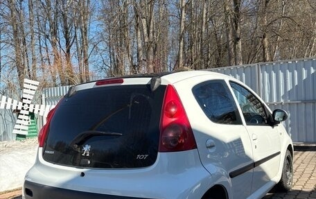 Peugeot 107 I рестайлинг, 2010 год, 400 000 рублей, 5 фотография