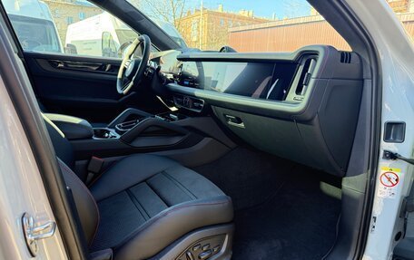 Porsche Cayenne III, 2025 год, 24 500 000 рублей, 16 фотография