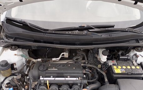 Hyundai Solaris II рестайлинг, 2013 год, 630 000 рублей, 13 фотография