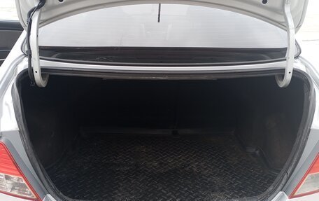 Hyundai Solaris II рестайлинг, 2013 год, 630 000 рублей, 10 фотография