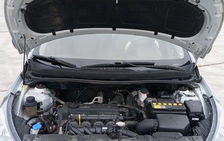 Hyundai Solaris II рестайлинг, 2013 год, 630 000 рублей, 9 фотография