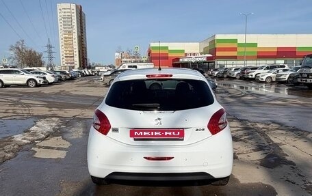 Peugeot 208 II, 2013 год, 702 000 рублей, 2 фотография