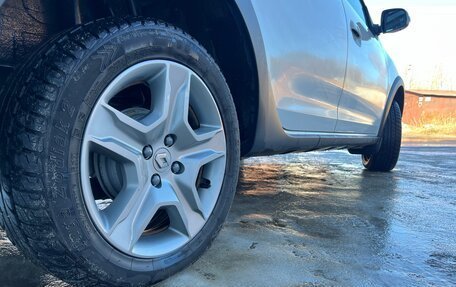 Renault Logan II, 2019 год, 1 250 000 рублей, 10 фотография