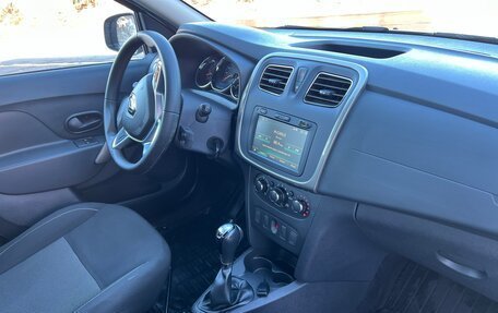 Renault Logan II, 2019 год, 1 250 000 рублей, 12 фотография