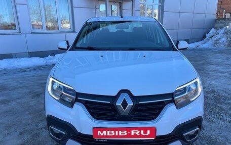 Renault Logan II, 2019 год, 1 250 000 рублей, 2 фотография