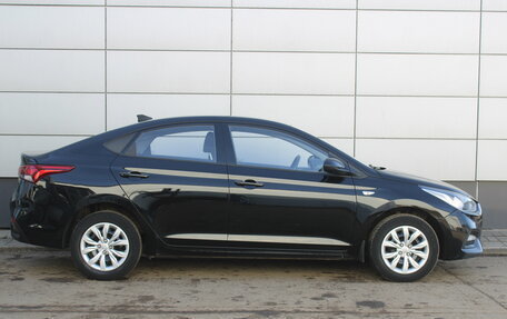 Hyundai Solaris II рестайлинг, 2019 год, 1 349 000 рублей, 4 фотография