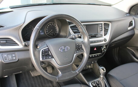 Hyundai Solaris II рестайлинг, 2019 год, 1 349 000 рублей, 10 фотография