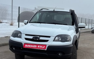 Chevrolet Niva I рестайлинг, 2018 год, 900 000 рублей, 1 фотография