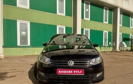 Volkswagen Polo VI (EU Market), 2019 год, 800 000 рублей, 1 фотография