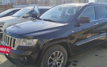 Jeep Grand Cherokee, 2011 год, 1 350 000 рублей, 2 фотография