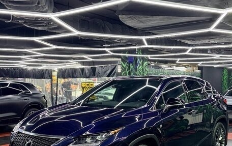 Lexus RX IV рестайлинг, 2017 год, 4 500 000 рублей, 1 фотография