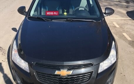 Chevrolet Cruze II, 2013 год, 609 000 рублей, 2 фотография