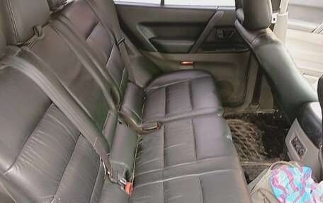 Mitsubishi Pajero III рестайлинг, 2000 год, 750 000 рублей, 16 фотография