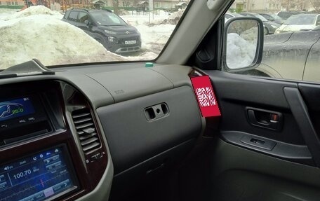 Mitsubishi Pajero III рестайлинг, 2000 год, 750 000 рублей, 24 фотография