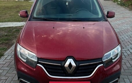 Renault Logan II, 2019 год, 1 200 000 рублей, 2 фотография