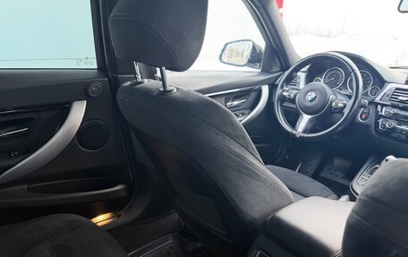 BMW 3 серия, 2017 год, 2 000 000 рублей, 9 фотография