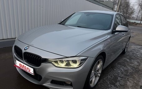 BMW 3 серия, 2017 год, 2 000 000 рублей, 4 фотография