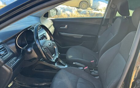 KIA Rio III рестайлинг, 2015 год, 830 000 рублей, 4 фотография