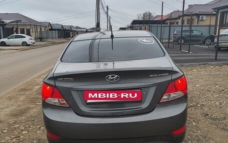 Hyundai Solaris II рестайлинг, 2011 год, 530 000 рублей, 4 фотография