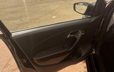 Volkswagen Polo VI (EU Market), 2019 год, 800 000 рублей, 10 фотография