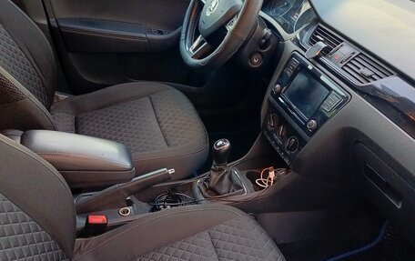 Skoda Rapid I, 2017 год, 800 000 рублей, 9 фотография