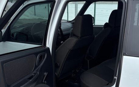 Chevrolet Niva I рестайлинг, 2018 год, 900 000 рублей, 7 фотография