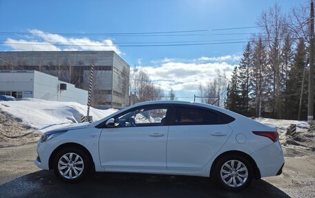 Hyundai Solaris II рестайлинг, 2017 год, 1 099 500 рублей, 5 фотография