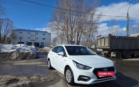 Hyundai Solaris II рестайлинг, 2017 год, 1 099 500 рублей, 3 фотография