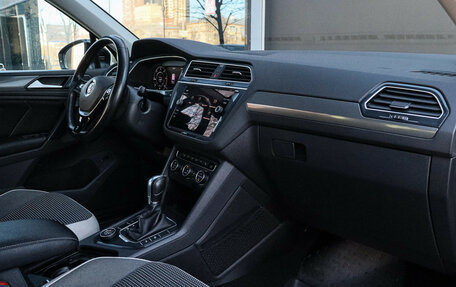 Volkswagen Tiguan II, 2018 год, 3 150 000 рублей, 7 фотография