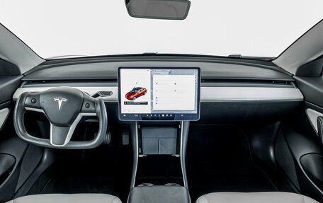 Tesla Model 3 I, 2020 год, 2 300 000 рублей, 10 фотография