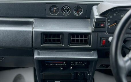 Daihatsu Rocky, 1996 год, 659 000 рублей, 19 фотография