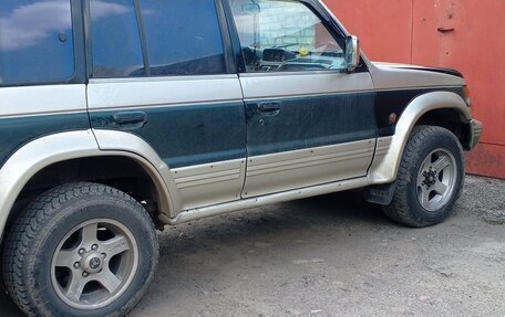 Mitsubishi Pajero III рестайлинг, 1992 год, 450 000 рублей, 5 фотография