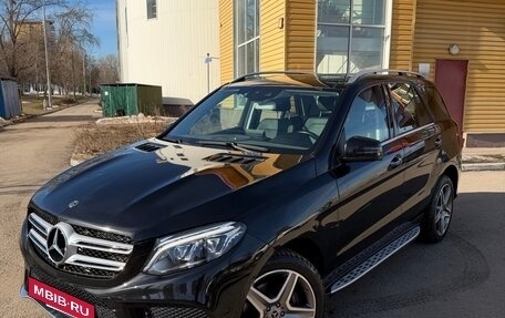 Mercedes-Benz GLE, 2017 год, 4 700 000 рублей, 2 фотография