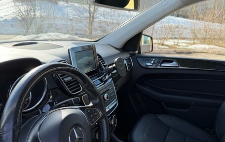 Mercedes-Benz GLE, 2017 год, 4 700 000 рублей, 23 фотография