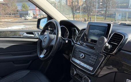 Mercedes-Benz GLE, 2017 год, 4 700 000 рублей, 21 фотография