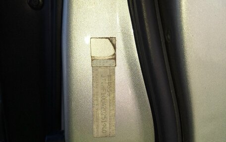 Lexus RX IV рестайлинг, 2001 год, 690 000 рублей, 10 фотография