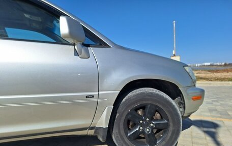 Lexus RX IV рестайлинг, 2001 год, 690 000 рублей, 18 фотография