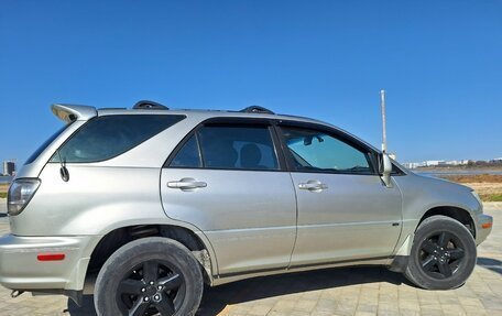 Lexus RX IV рестайлинг, 2001 год, 690 000 рублей, 19 фотография