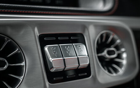 Mercedes-Benz G-Класс AMG, 2018 год, 15 300 000 рублей, 32 фотография