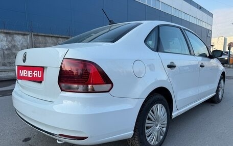 Volkswagen Polo VI (EU Market), 2019 год, 745 000 рублей, 2 фотография